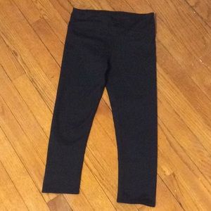 Fabletics cropped leggings